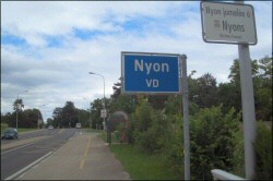 Changing trains in Montbovon